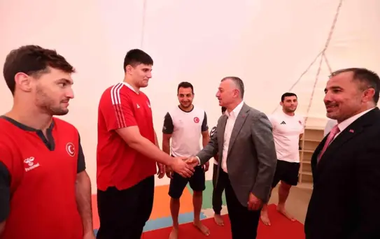 Emre Yazgan'ın adı bu salonda yaşatılıyor