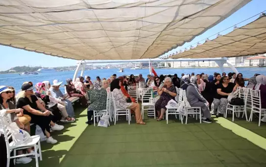 Küçükçekmece Belediyesi'nden Kadınlara Özel Boğaz Turu
