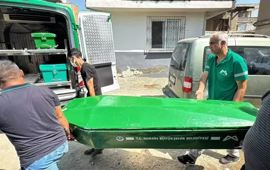 Mersin'de Yangın: Aysel Yorulmaz Hayatını Kaybetti