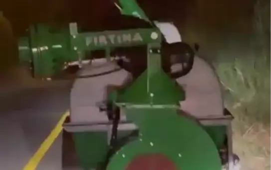 Geyve'de Esnaf Yangınla Mücadele İçin İlaçlama Makinesi Gönderdi