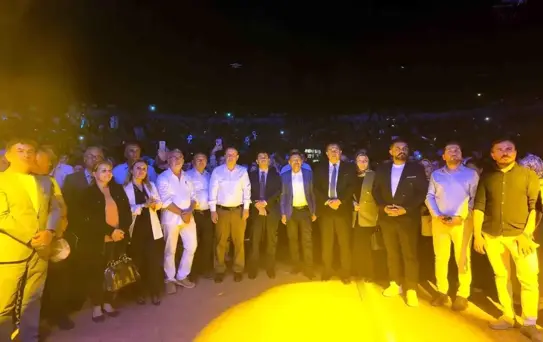 Eskişehir yangını nedeniyle Gediz Tarhana Festivali'nde plalanan Sıla-Samet Şahin konseri iptal edildi