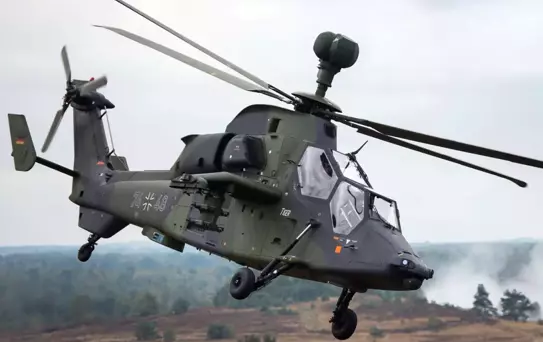 Almanya'da askeri helikopter düştü! Mürettebat kayıp