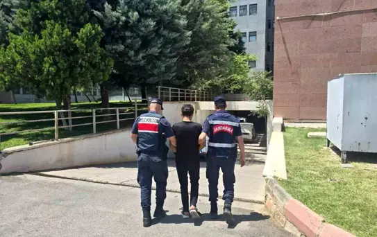 Gaziantep'te Aranan Dolandırıcı Yakalandı