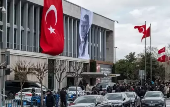 İBB operasyonunda gözaltına alınanların isimleri belli oldu