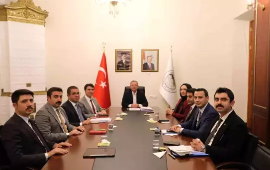 Kars'ta Kaymakamlar Toplantısı Yapıldı