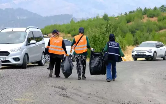 Onikişubat Belediyesi Orman Yangınına Karşı Seferber Oldu