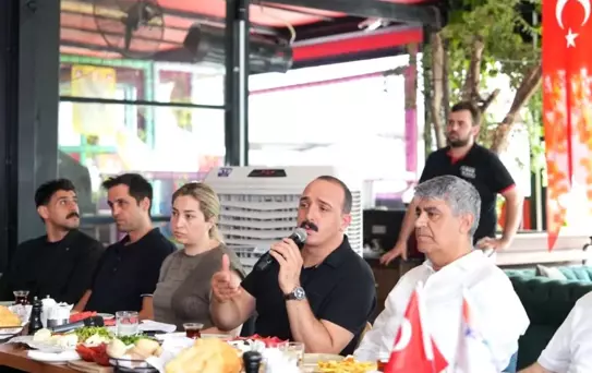 Cem Kotan, Konyaaltı Esnafıyla Üçüncü Buluşmasını Gerçekleştirdi