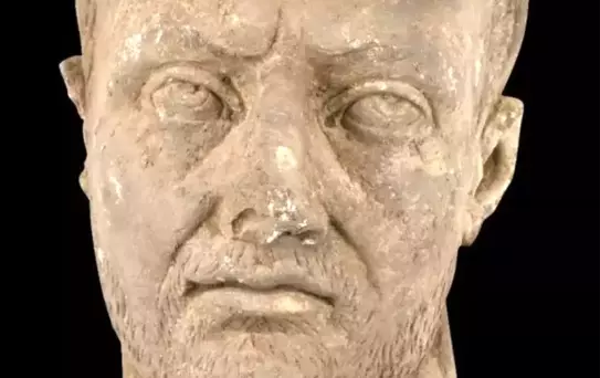 Antalya'da Roma İmparatoru Heykeli Bulundu