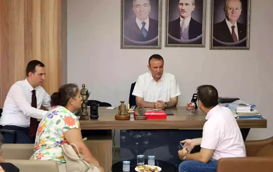 MHP'li Başkan Antalyalılarla Buluştu