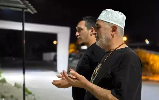 Hatay'da Camilerde Eş Zamanlı Dua Etme Etkinliği