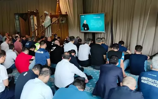 İstanbul Havalimanı'nda İşaret Diliyle Hutbe