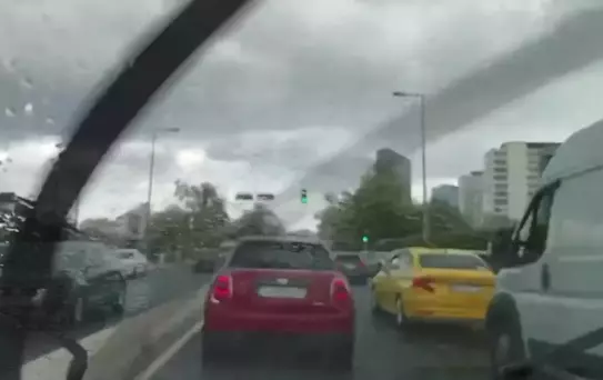 Üsküdar'da Sağanak Yağış