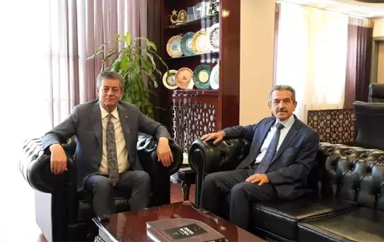 Şırnak Valisi Ekici, Belediye Başkanı Yarka ile Görüştü