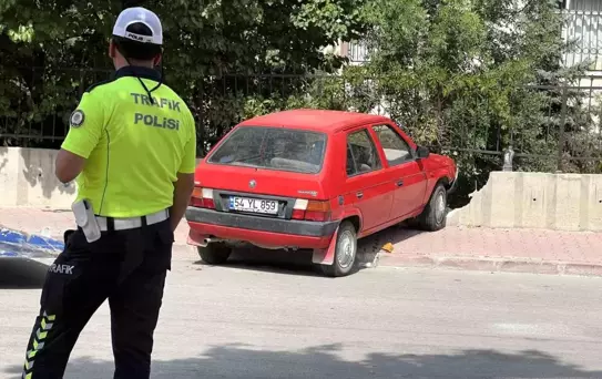 Konya'da Polisle Kaçan Sürücü Kaza Yaptı