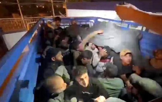 Hatay'da 42 Kaçak Göçmen Yakalandı
