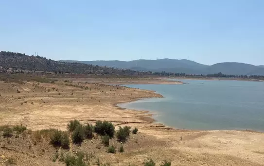 Nüfusu 1 milyona yaklaşan tatil cenneti ilçede su krizi