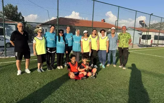 Ormana'da 50 Yaş Üzeri Kadınlar Futbol Turnuvası