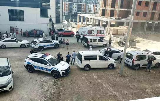 Edirne'de Baba Cinnet Geçirip Ailesini Öldürdü