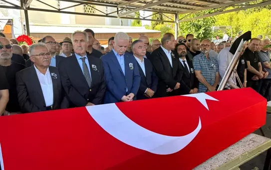 Prof. Dr. Metin Sözen Son Yolculuğuna Uğurlandı