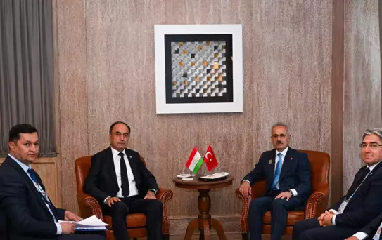 Uraloğlu Tacikistan ile Ulaşım İş Birliğini Güçlendiriyor