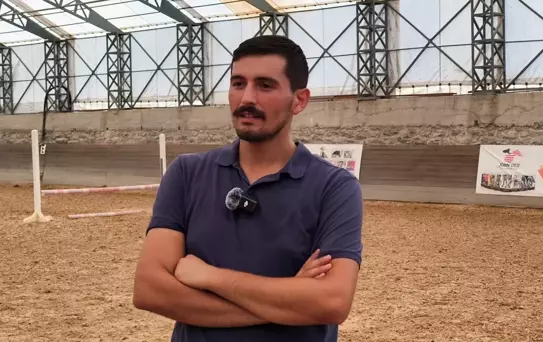 Ballıca Atlı Spor Kulübü Antrenörü Serkan Selman Demir: Binicilik liderlik yapmayı öğretiyor