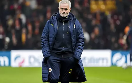 Yıldız futbolcular yok! Fenerbahçe'nin Feyenoord maçı kamp kadrosu belli oldu