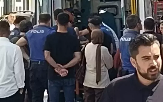 Kulu'da Bıçaklı Saldırı: İki Yaralı