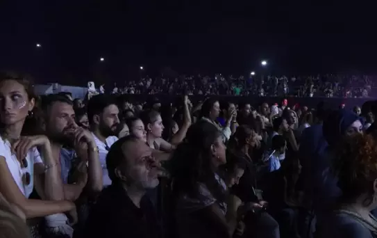 Jennifer Lopez İstanbul'da Unutulmaz Bir Konser Verdi