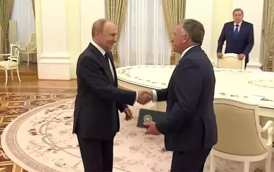 Trump'ın verdiği sürenin dolmasına iki gün kala Putin ile kritik görüşme