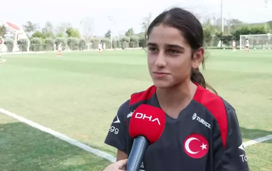 U15 Kız Milli Takımı Riva'da Toplandı