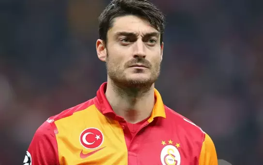 Galatasaray'ın eski yıldızı Albert Riera Avrupa'yı salladı