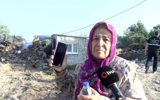 Bayramiç'te Yangın: Faize Soran Eşyalarsız Kaldı
