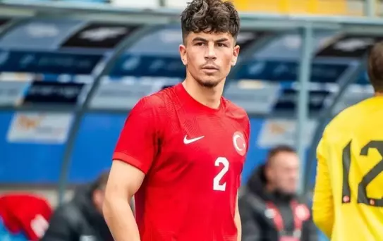 Türk yıldız Berkay Karaca, Milan'da