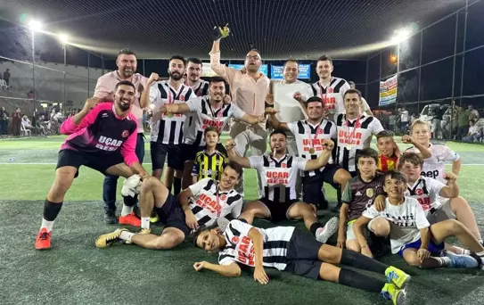 Karacaören'de Halı Saha Turnuvası'nın Şampiyonu Belli Oldu