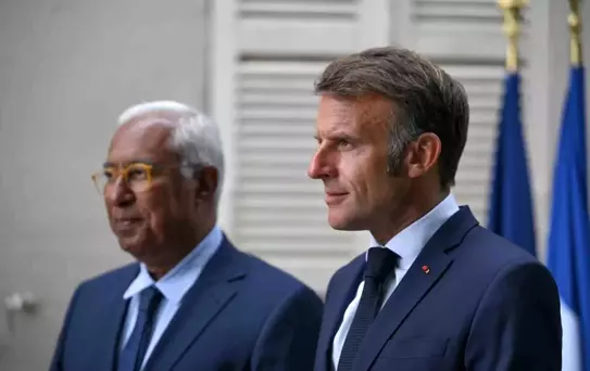 Macron: Ukrayna'nın Toprakları Müzakere Edilemez