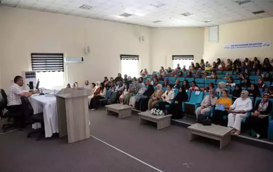 Van'da Aile Destek Merkezlerine İş Ahlakı Semineri