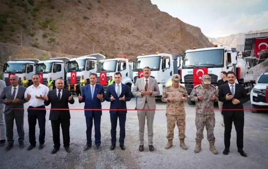 Hakkari'ye Yeni Araçlar Kazandırıldı