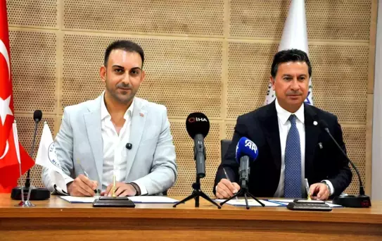 Muğla ve Defne Belediyesi Arasında Kardeş Şehir Protokolü İmzalandı