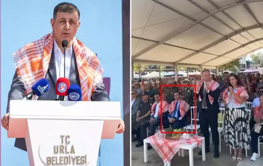 Şenlikte büyük kriz: Cemil Tugay 'Alkışlayın' dedi, kaymakam istifini bozmadı