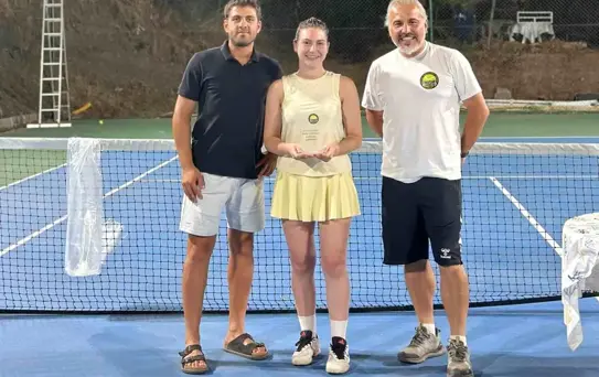 Salihli'de Tenis Turnuvası Tamamlandı