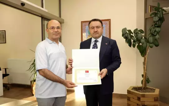 Polis Memuru Nuri Kaya Emekli Oldu
