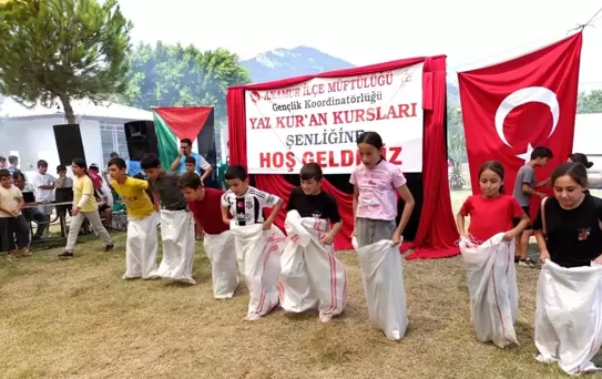Anamur'da Yaz Kur'an Kursları Şenliği