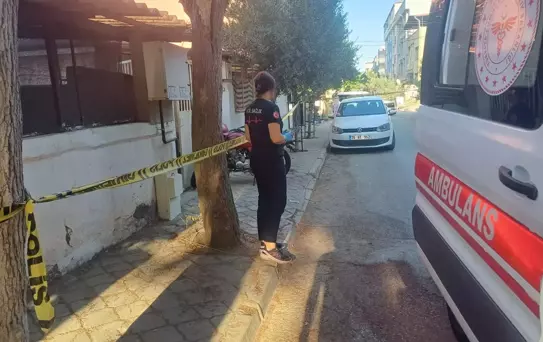 Manisa'da Lise Öğrencisi Bıçaklandı