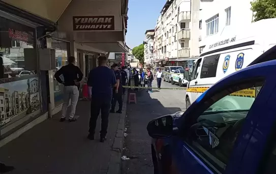 Boşanma Aşamasındaki Polis, Eşini Vurarak Öldürdü