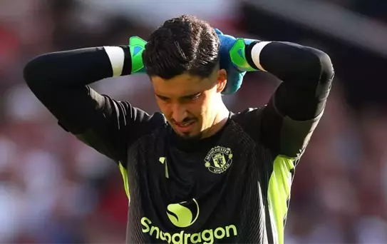 Manchester United, Arsenal'a 1-0 Kaybetti