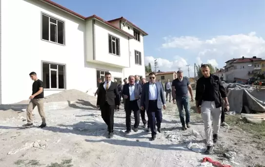 Vali Işın'dan Gürpınar Köyü'ne Ziyaret