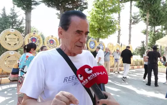 Türk Halk Müziği Sanatçısı Banu Kırbağ Hayatını Kaybetti