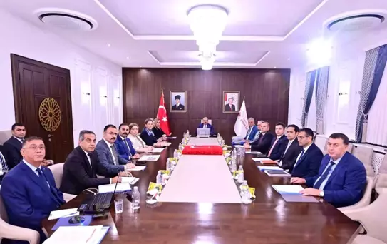 Aydın'da Sosyal Konut Projeleri Toplantısı