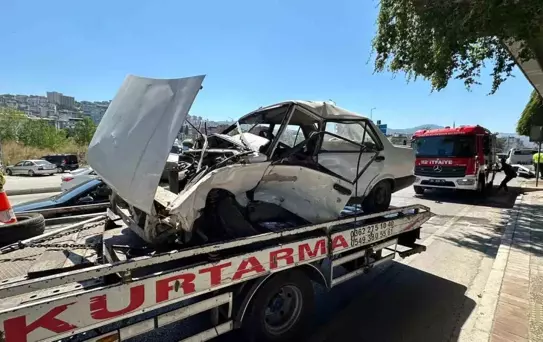 Samsun'da Trafik Kazası: 1'i Ağır 2 Yaralı