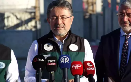 Tarım ve Orman Bakanı Yumaklı: 'Türkiye'nin 2100 yılına kadar su kaynaklarının yüzde 25'ini kaybedeceği öngörülüyor'